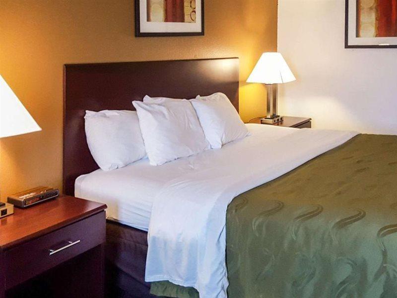 Quality Inn Ozark-Springfield South Экстерьер фото